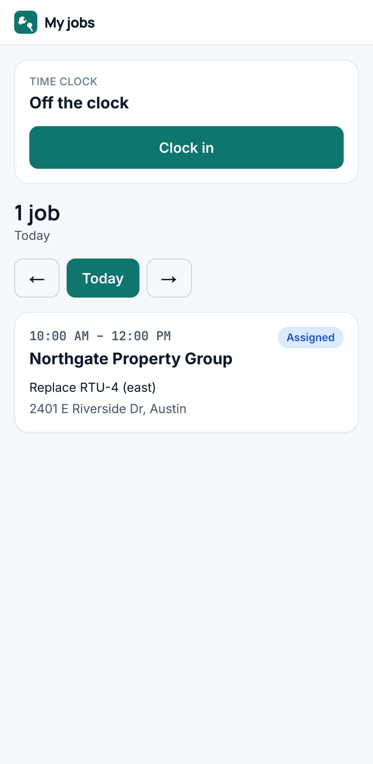 A technician's day in the field app: three jobs, each with its time, customer and status.